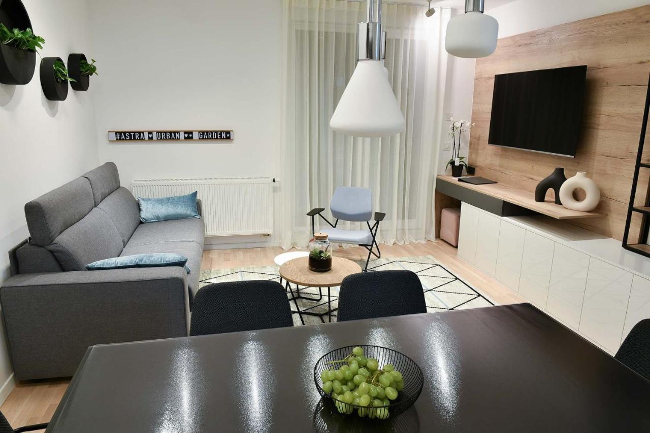 Astra Urban Garden Apartment, 2 Garage Parking Spaces Zagreb Exterior photo